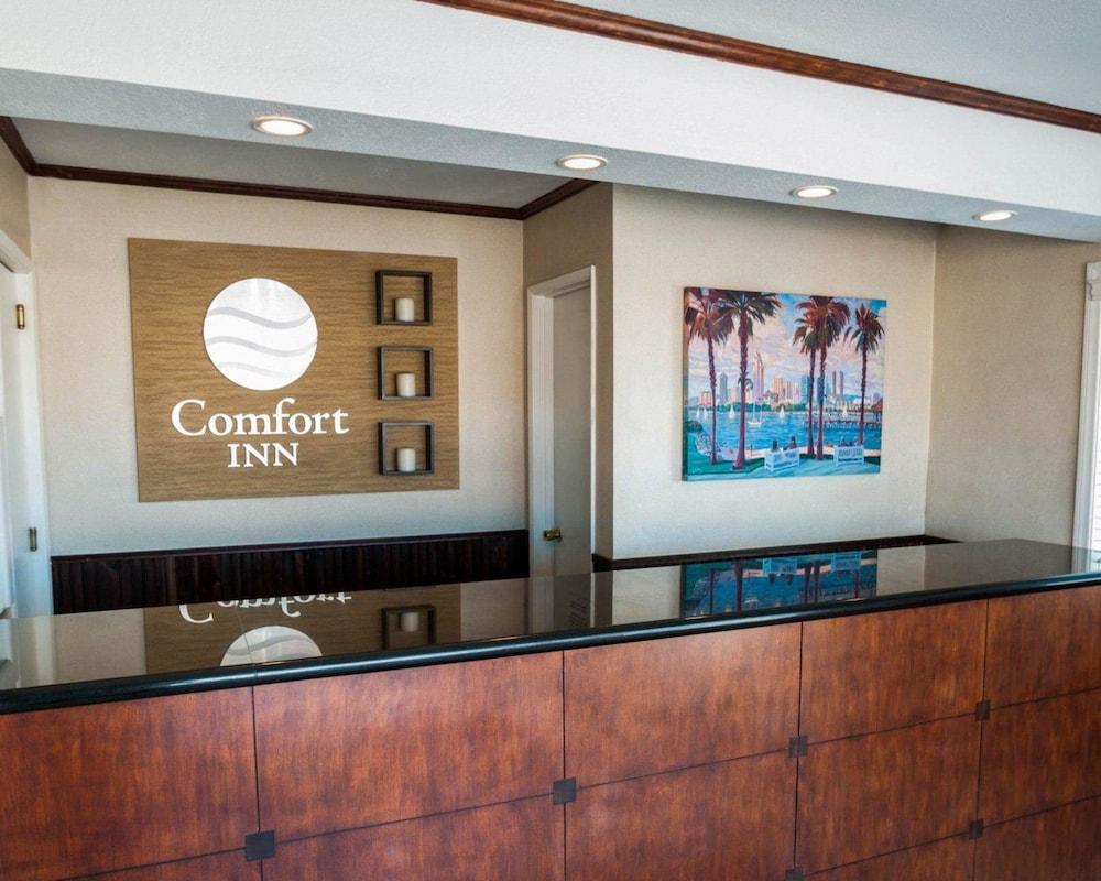 Comfort Inn San Diego Airport At The Harbor Exterior photo